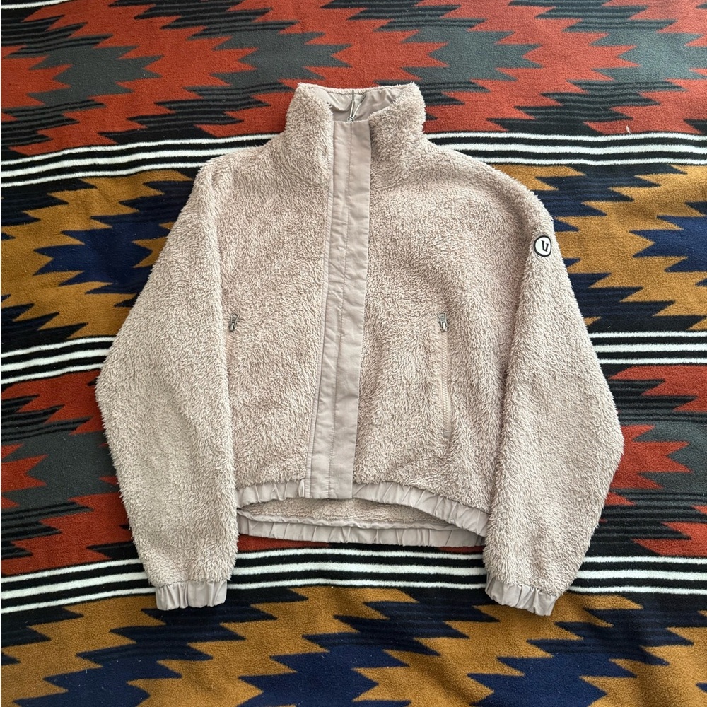 Vuori Dusty Pink Sherpa Jacket